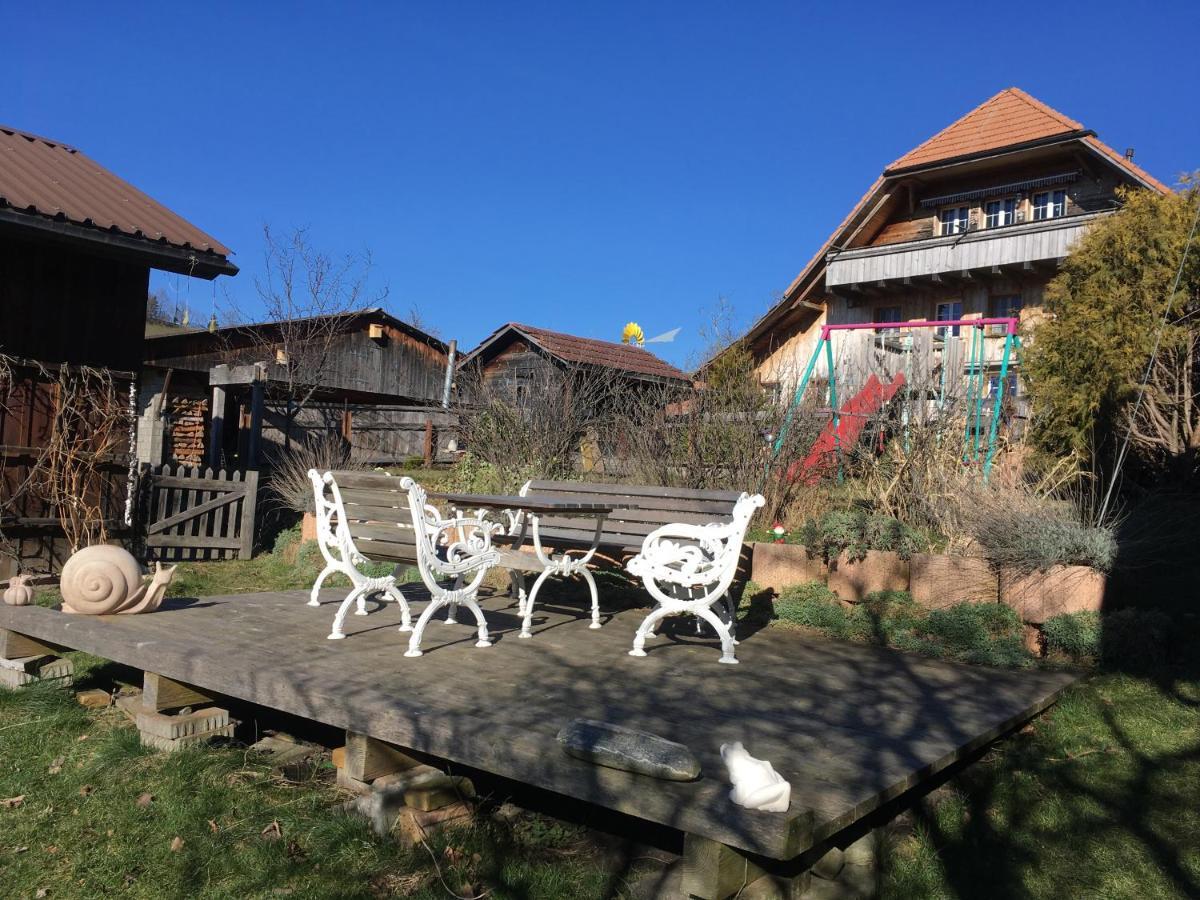 3,5 Zimmerferienwohnung Schwalbenaescht Rueeggisberg Eksteriør billede
